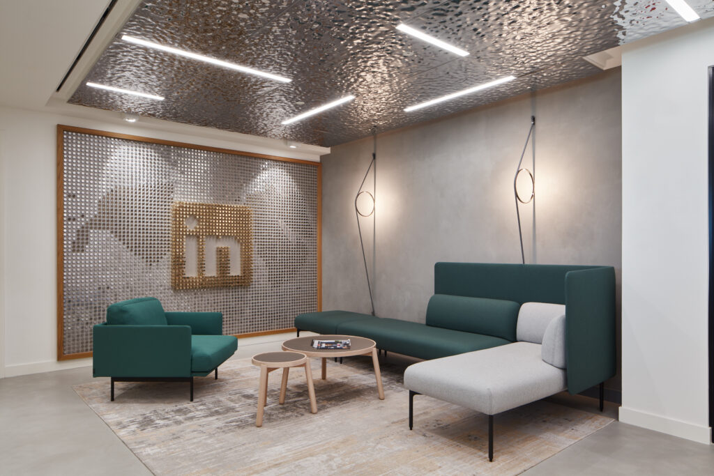 Say Studio、LinkedInのオフィス